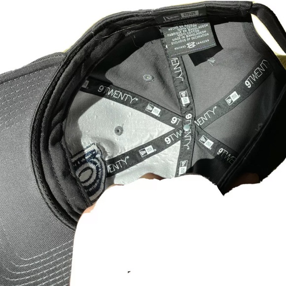 Vintage Atlanta Braves Hat - Picture 3 of 3